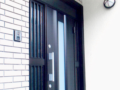 玄関ドアリフォーム