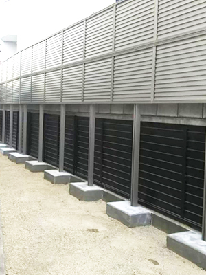 屋外フェンス設置