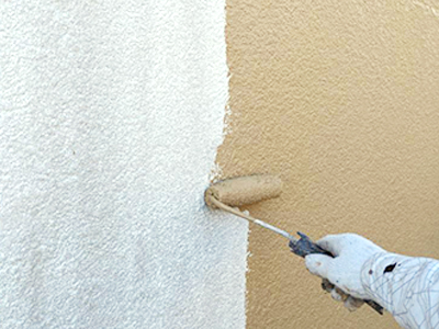 外壁塗装施工中