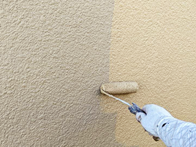 外壁塗装施工中